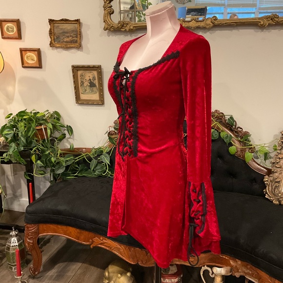Vintage 90s Lip Service Red Bell Sleeve goth lace up dress velvet size small - Picture 4 of 4